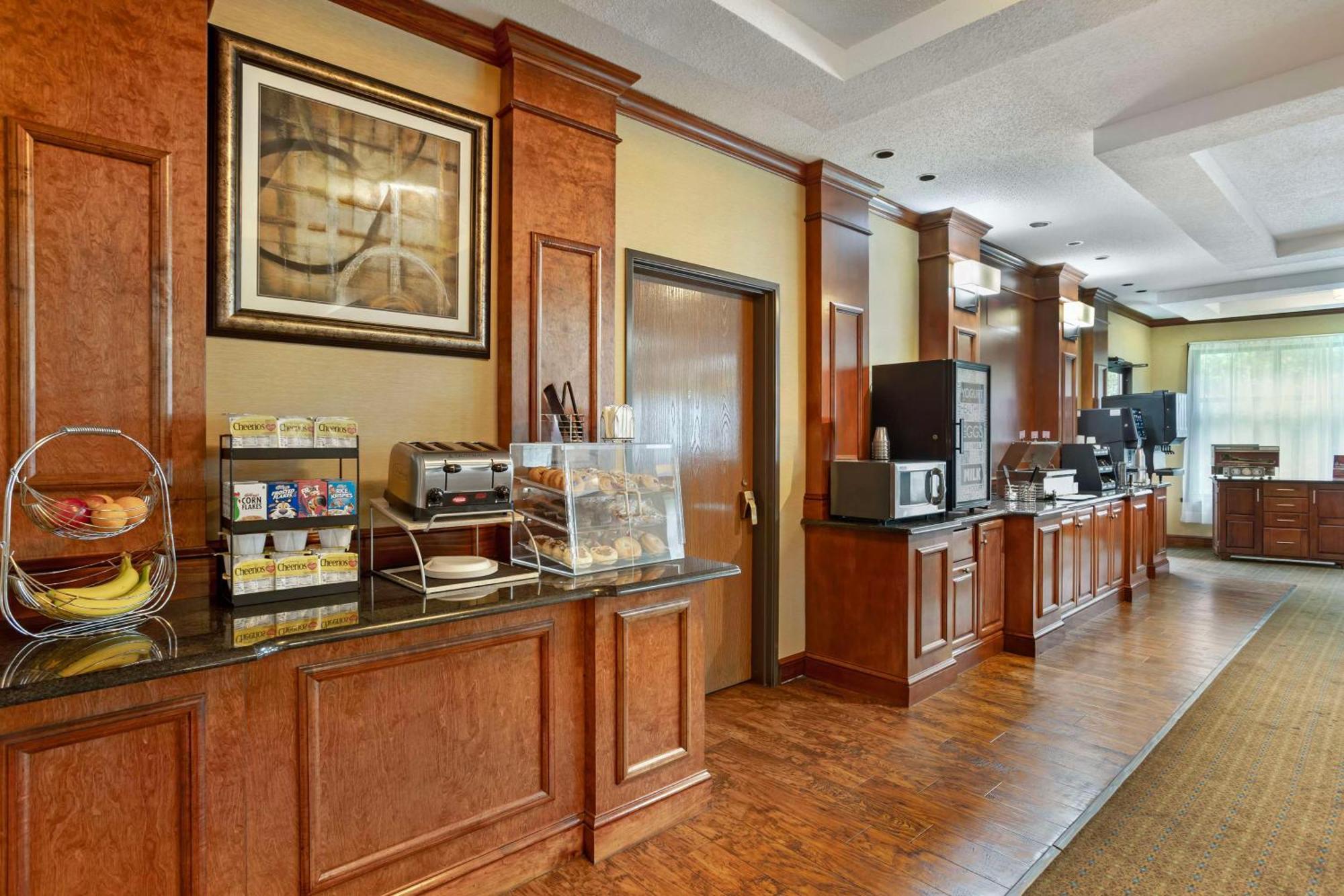 Best Western Plus Клірфілд Екстер'єр фото
