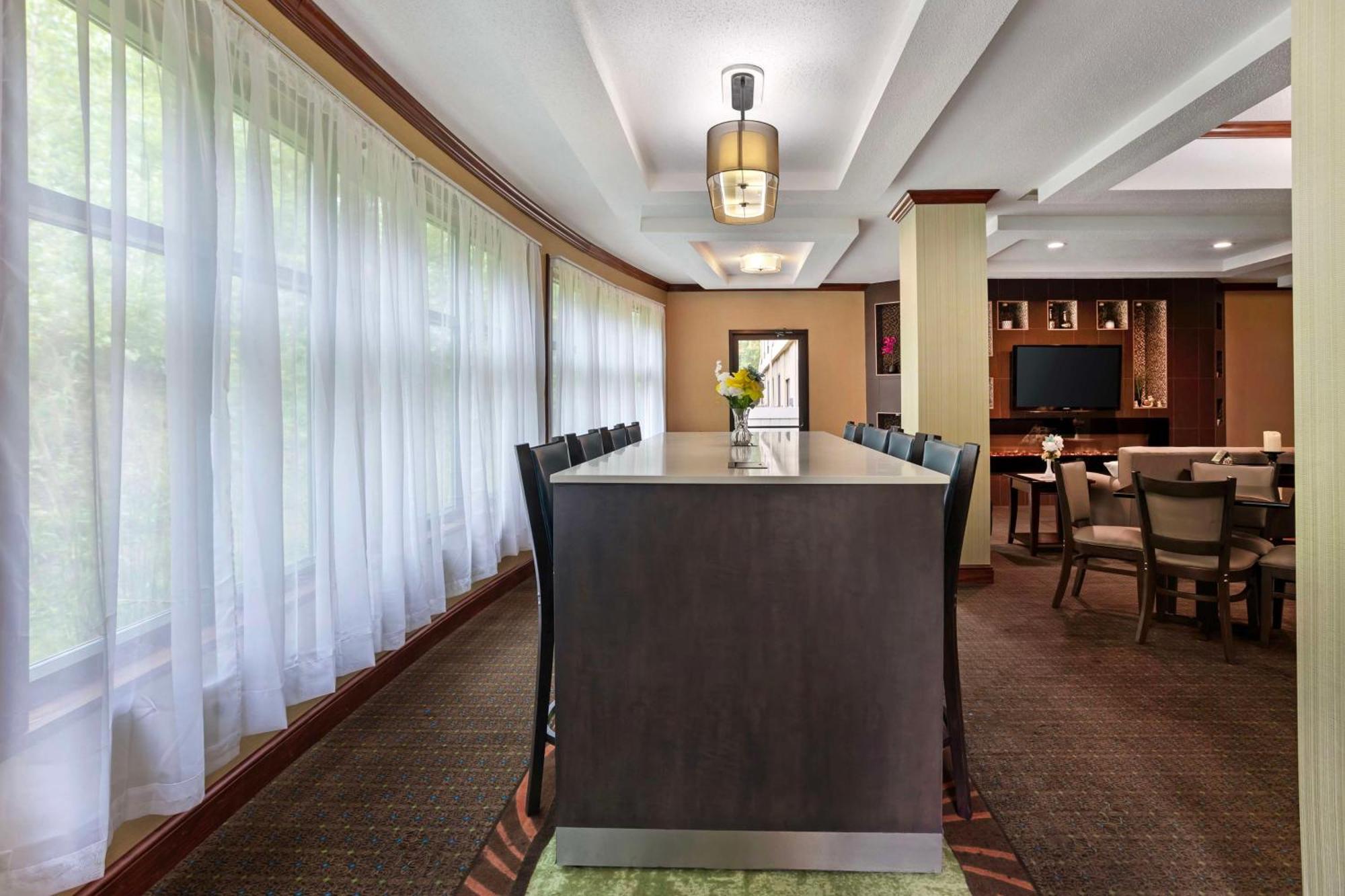 Best Western Plus Клірфілд Екстер'єр фото