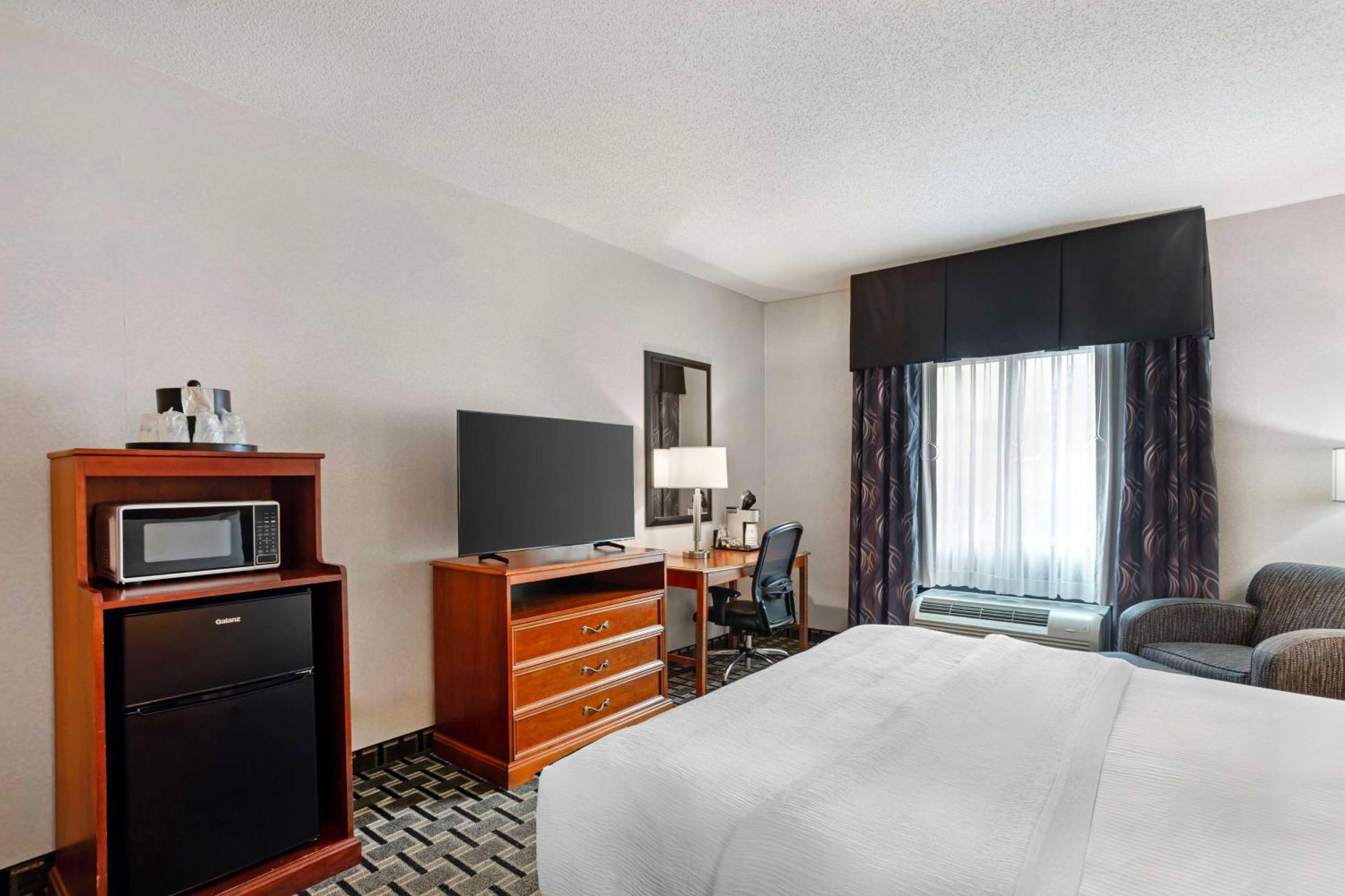 Best Western Plus Клірфілд Екстер'єр фото