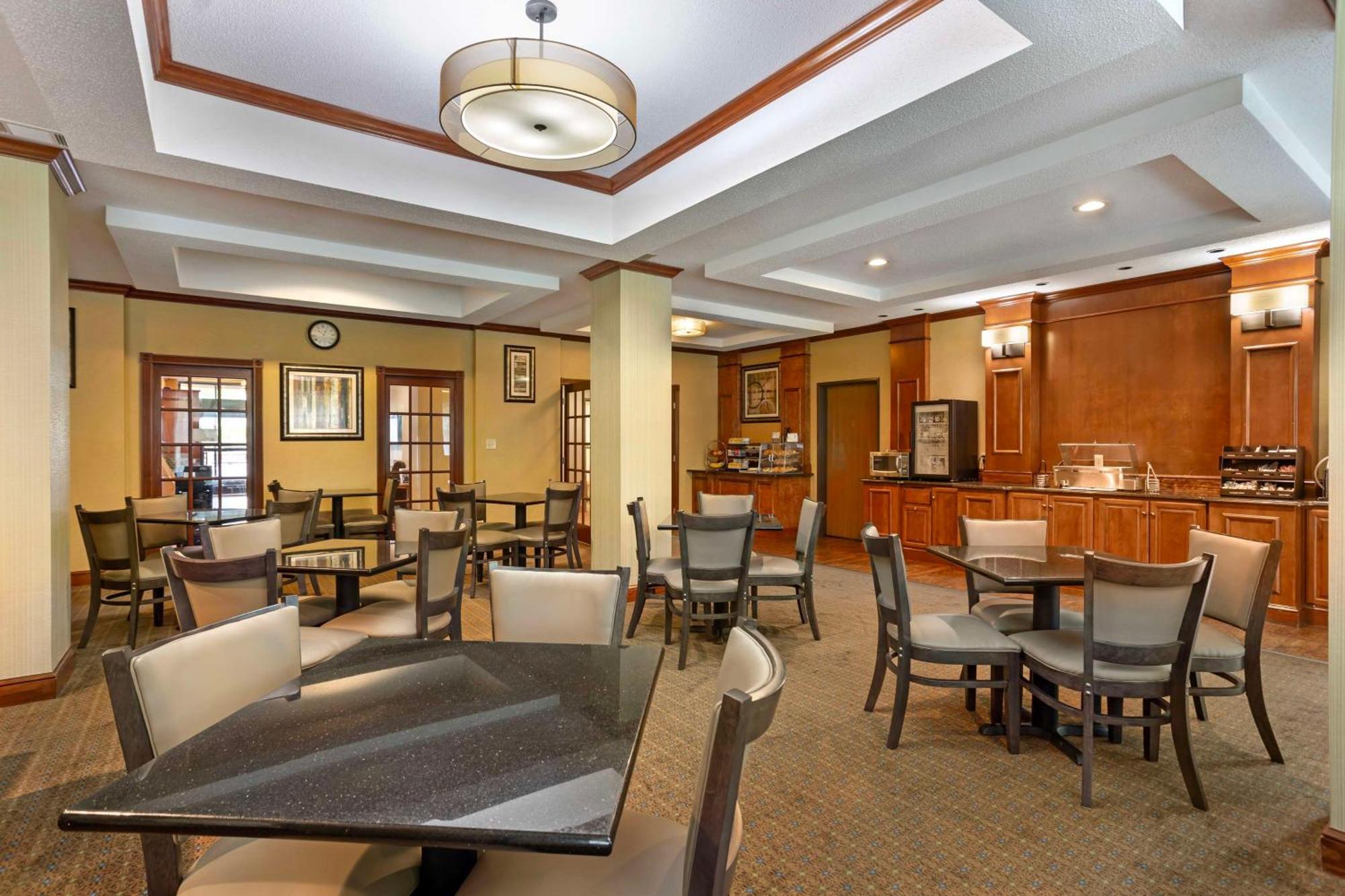 Best Western Plus Клірфілд Екстер'єр фото